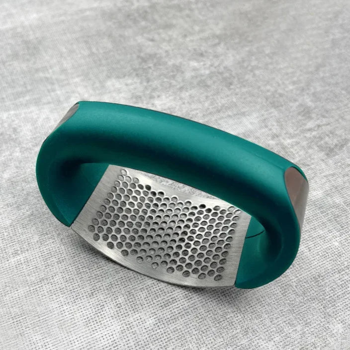 Stainless Steel Garlic Press – Manual Crusher & Mincer